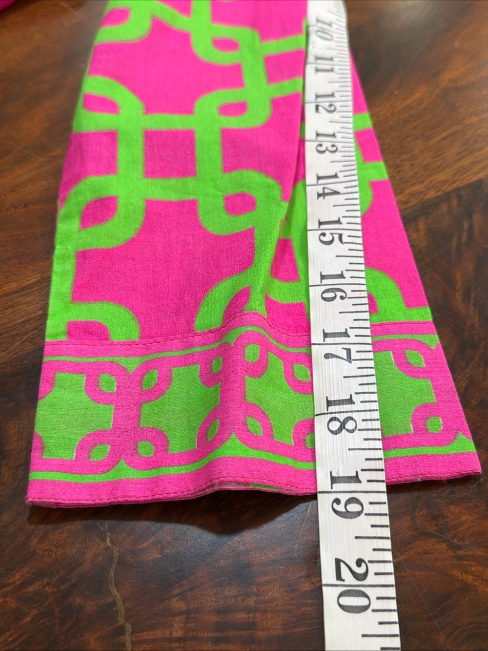 Gretchen Scott Small Cotton V Neck Tunic Top Pink Green Geometric Chain Link - Picture 10 of 11